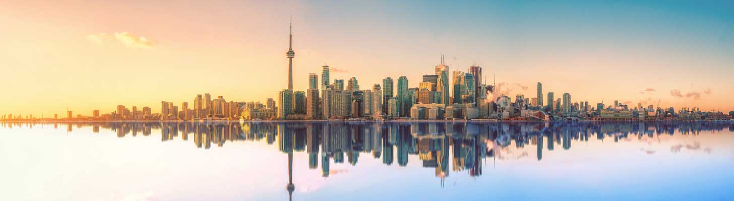 Panoramic view of the skyline in Toronoto, Canada
